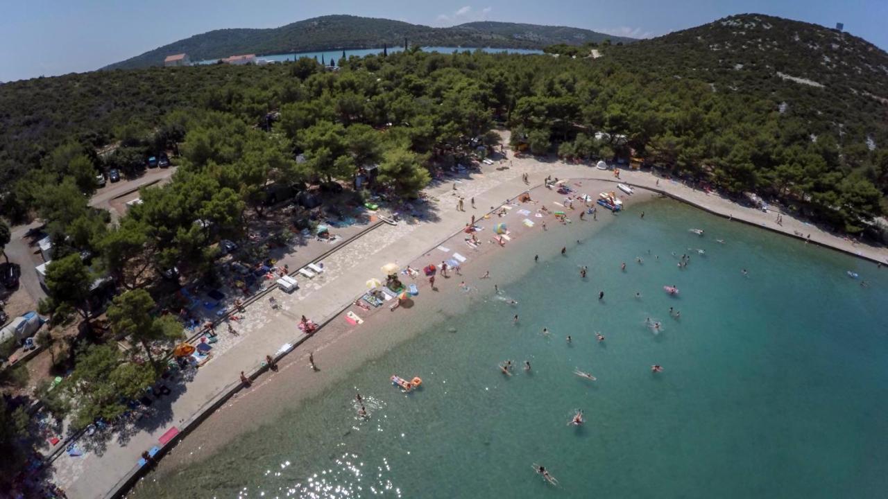 Tisno Resort Eksteriør bilde