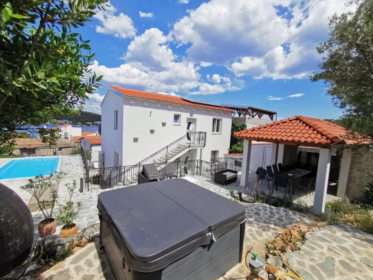 Tisno Resort Eksteriør bilde