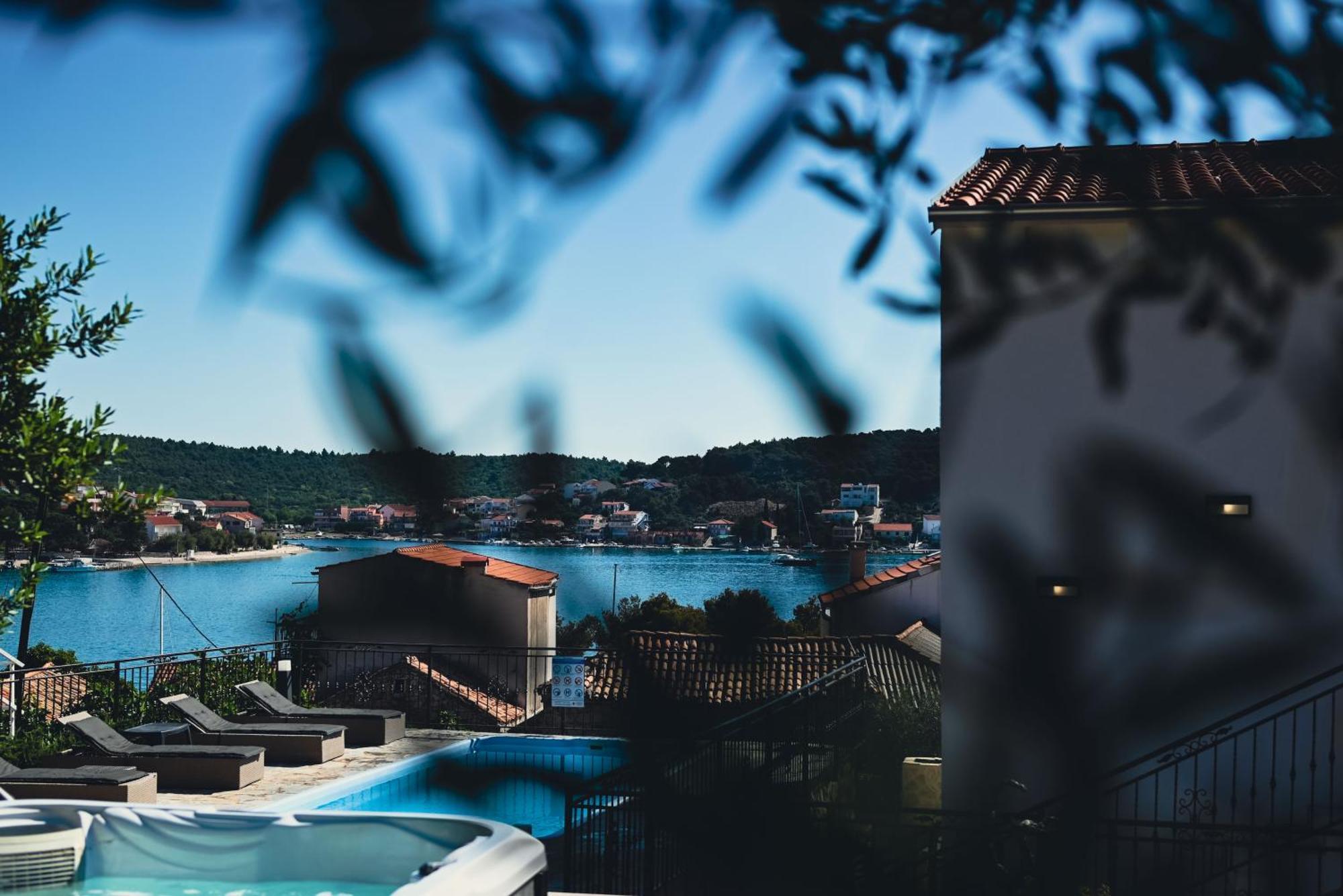 Tisno Resort Eksteriør bilde